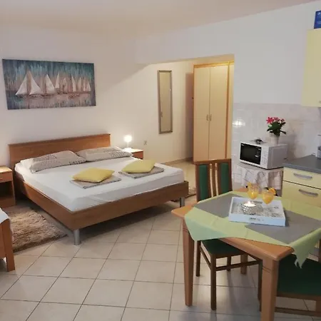 Apartmani Slavka Primošten Exterior foto
