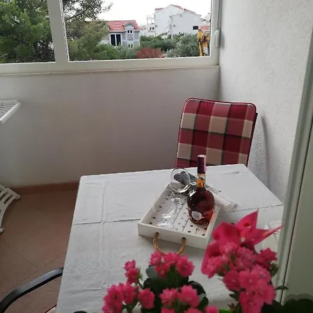 Apartmani Slavka Primošten Exterior foto