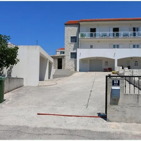 Apartmani Slavka Primošten Exterior foto