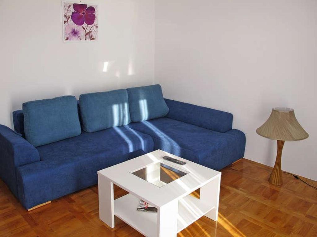 Apartment Slavka Primosten